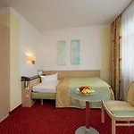 Phönix Hotell 3*