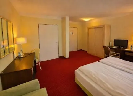 فندق Phoenix 3*